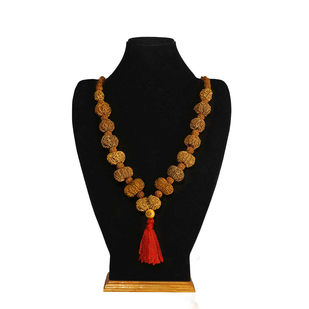 No One Mukhi / Collector ($3300) / On Red Thread