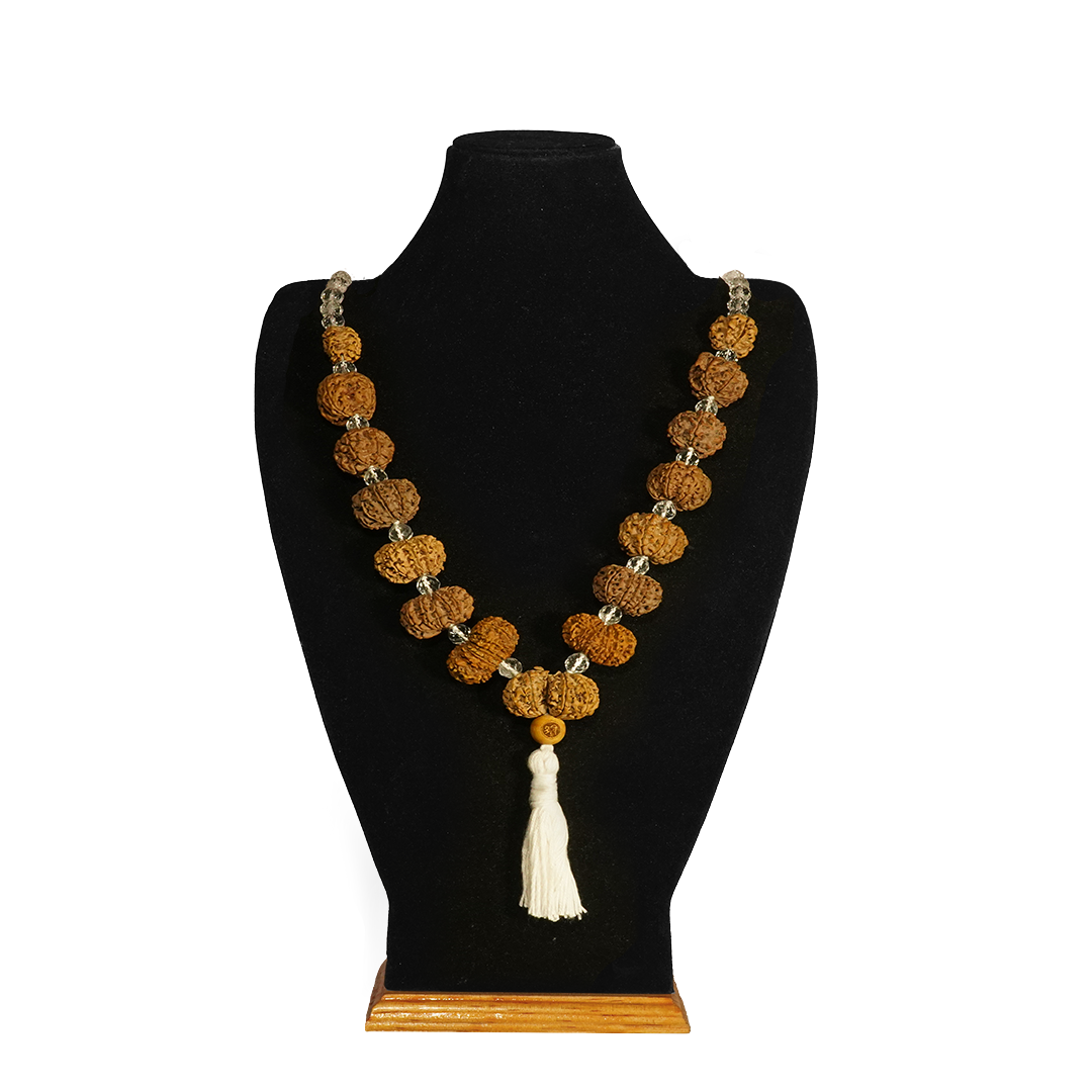 No One Mukhi / Collector ($3300) / Sphatik with Thread