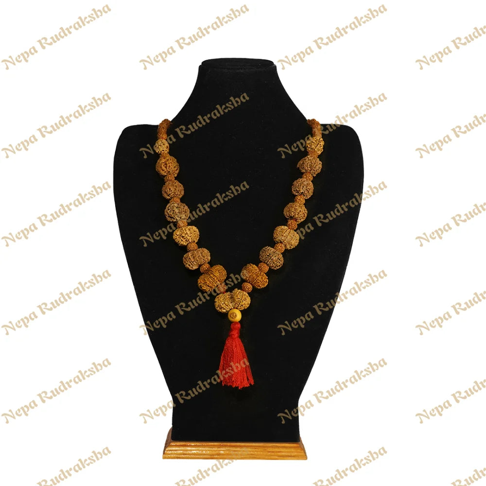 No One Mukhi / Medium ($2400) / On Red Thread